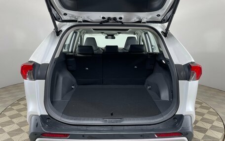 Toyota RAV4, 2025 год, 4 299 000 рублей, 9 фотография