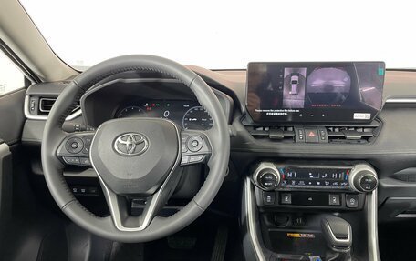 Toyota RAV4, 2025 год, 4 299 000 рублей, 14 фотография