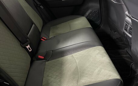 Toyota RAV4, 2025 год, 4 299 000 рублей, 29 фотография