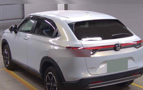 Honda Vezel, 2022 год, 1 930 000 рублей, 2 фотография