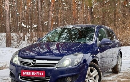 Opel Astra H, 2013 год, 680 000 рублей, 1 фотография