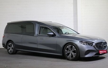 Mercedes-Benz E-Класс, 2025 год, 15 900 000 рублей, 1 фотография