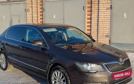 Skoda Superb III рестайлинг, 2014 год, 997 000 рублей, 12 фотография