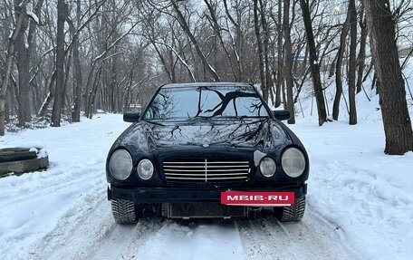 Mercedes-Benz E-Класс, 1997 год, 370 000 рублей, 3 фотография