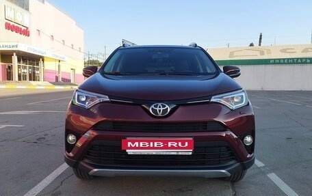 Toyota RAV4, 2018 год, 3 490 000 рублей, 2 фотография