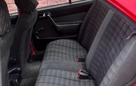 Mercedes-Benz 190 (W201), 1985 год, 1 000 000 рублей, 7 фотография