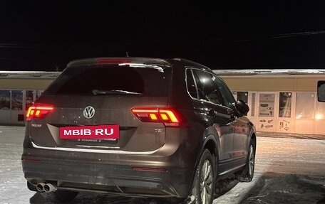 Volkswagen Tiguan II, 2017 год, 1 700 000 рублей, 5 фотография