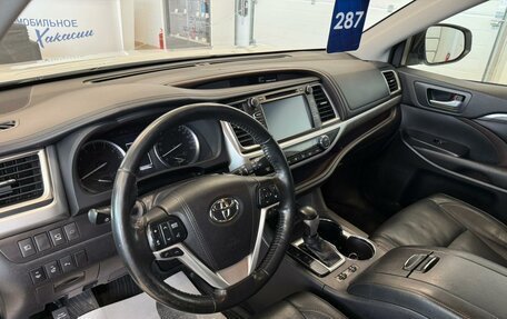 Toyota Highlander III, 2018 год, 4 199 000 рублей, 11 фотография
