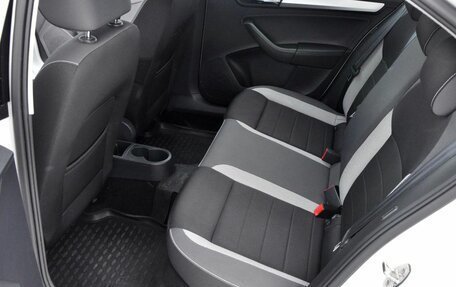 Skoda Rapid I, 2018 год, 1 350 000 рублей, 13 фотография
