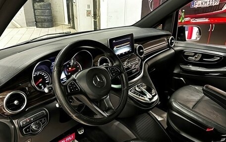 Mercedes-Benz V-Класс, 2018 год, 4 987 000 рублей, 8 фотография