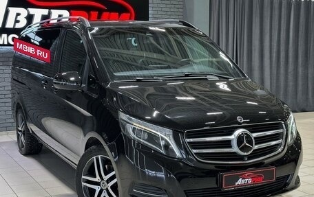 Mercedes-Benz V-Класс, 2018 год, 4 987 000 рублей, 4 фотография