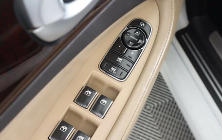 Hyundai Equus II, 2012 год, 1 389 000 рублей, 25 фотография