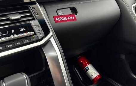 Toyota Land Cruiser, 2025 год, 13 300 000 рублей, 12 фотография