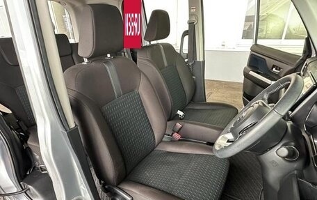 Toyota Roomy I, 2022 год, 790 000 рублей, 9 фотография