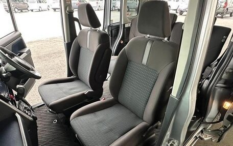 Toyota Roomy I, 2022 год, 790 000 рублей, 10 фотография