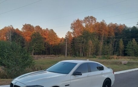 BMW 5 серия, 2015 год, 1 850 000 рублей, 9 фотография