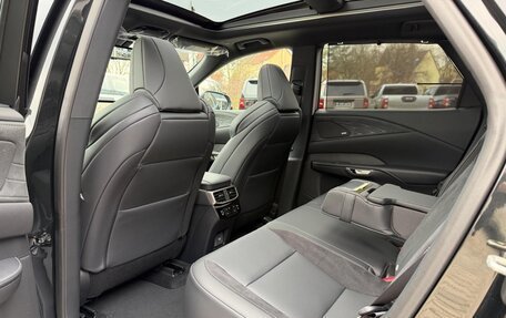 Lexus RX IV рестайлинг, 2025 год, 13 500 000 рублей, 28 фотография