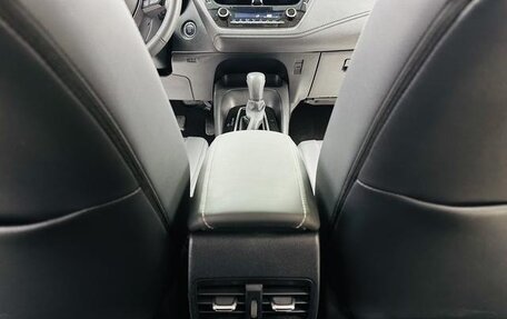 Toyota Corolla, 2022 год, 1 350 000 рублей, 13 фотография