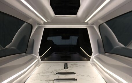 Mercedes-Benz E-Класс, 2025 год, 15 900 000 рублей, 33 фотография