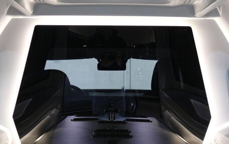 Mercedes-Benz E-Класс, 2025 год, 15 900 000 рублей, 38 фотография