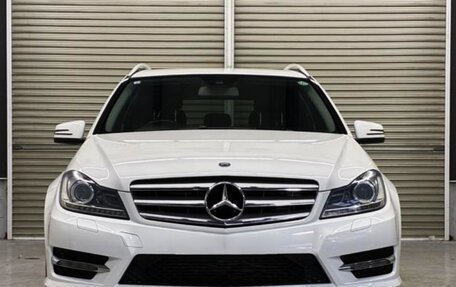 Mercedes-Benz C-Класс, 2013 год, 1 200 000 рублей, 2 фотография