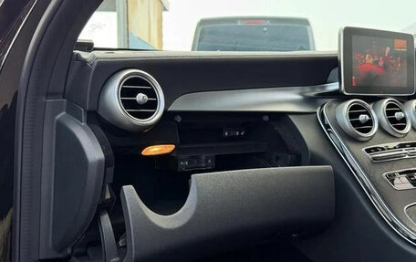 Mercedes-Benz C-Класс, 2017 год, 1 355 000 рублей, 19 фотография