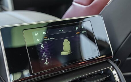 Bentley Flying Spur, 2025 год, 38 500 000 рублей, 36 фотография