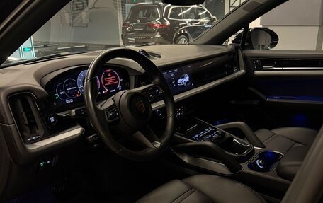 Porsche Cayenne III, 2023 год, 14 500 000 рублей, 13 фотография