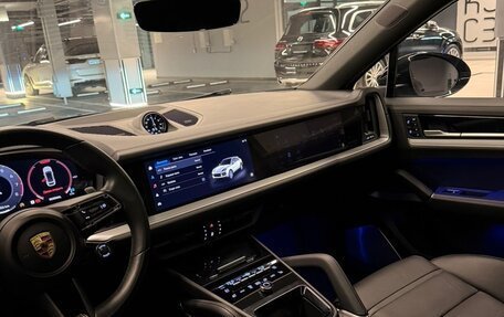 Porsche Cayenne III, 2023 год, 14 500 000 рублей, 21 фотография