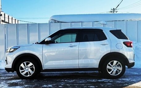 Toyota Raize I, 2022 год, 1 050 000 рублей, 9 фотография