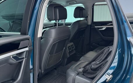 Volkswagen Touareg III, 2018 год, 5 200 000 рублей, 6 фотография