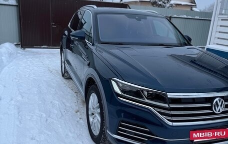 Volkswagen Touareg III, 2018 год, 5 200 000 рублей, 2 фотография
