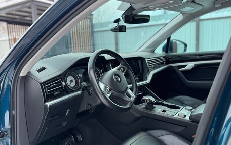 Volkswagen Touareg III, 2018 год, 5 200 000 рублей, 7 фотография