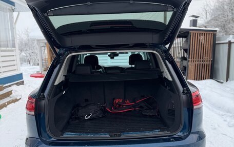 Volkswagen Touareg III, 2018 год, 5 200 000 рублей, 9 фотография