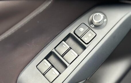 Mazda CX-4, 2021 год, 1 850 000 рублей, 15 фотография