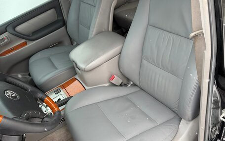 Toyota Land Cruiser 100 рестайлинг 2, 2007 год, 2 500 000 рублей, 16 фотография