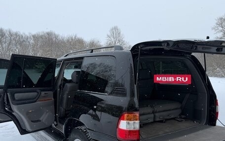 Toyota Land Cruiser 100 рестайлинг 2, 2007 год, 2 500 000 рублей, 23 фотография