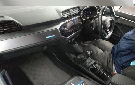 Audi Q3, 2022 год, 2 350 000 рублей, 3 фотография