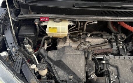 Toyota Esquire I, 2018 год, 2 280 000 рублей, 16 фотография