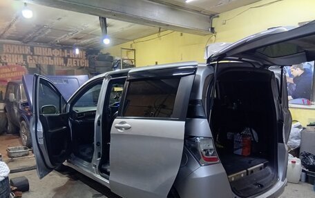 Honda Freed I, 2012 год, 950 000 рублей, 7 фотография