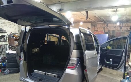 Honda Freed I, 2012 год, 950 000 рублей, 8 фотография