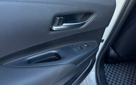Toyota Corolla, 2020 год, 2 300 000 рублей, 10 фотография