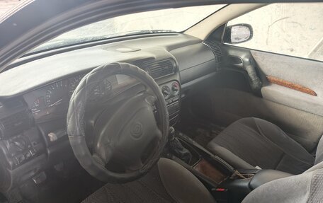 Opel Omega B, 1995 год, 270 000 рублей, 2 фотография