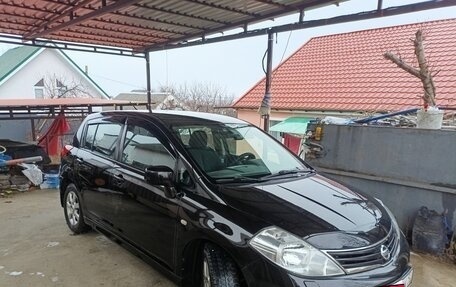 Nissan Tiida, 2010 год, 750 000 рублей, 1 фотография