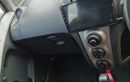 Toyota Vitz, 2009 год, 500 000 рублей, 3 фотография