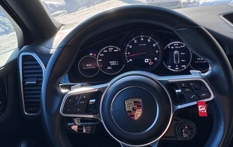 Porsche Cayenne III, 2020 год, 10 900 000 рублей, 8 фотография