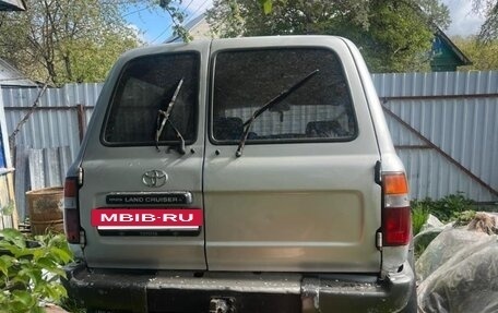 Toyota Land Cruiser 80 рестайлинг, 1993 год, 720 000 рублей, 9 фотография