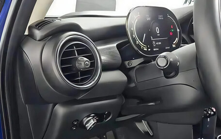 MINI Hatch, 2021 год, 1 730 000 рублей, 9 фотография