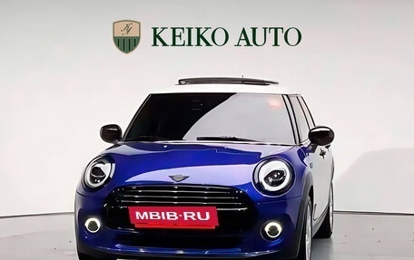 MINI Hatch, 2021 год, 1 730 000 рублей, 18 фотография