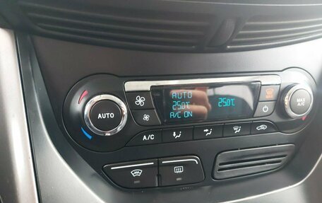 Ford Kuga III, 2014 год, 1 290 000 рублей, 22 фотография